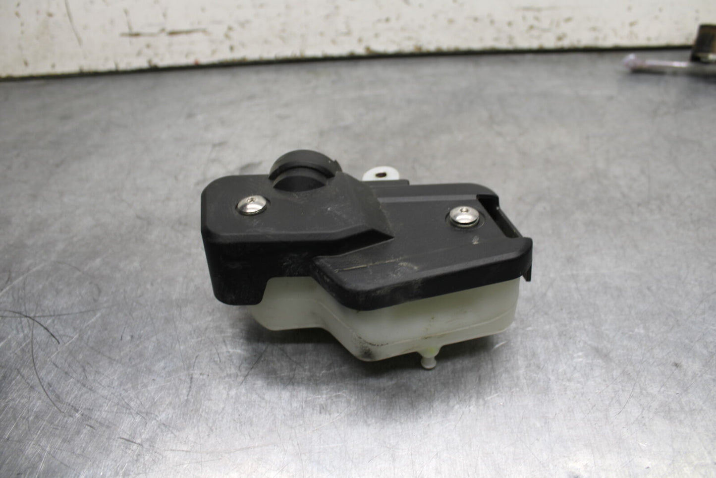 19-24 YAMAHA R3 COOLANT WATER TANK RESERVOIR BOTTLE BB736