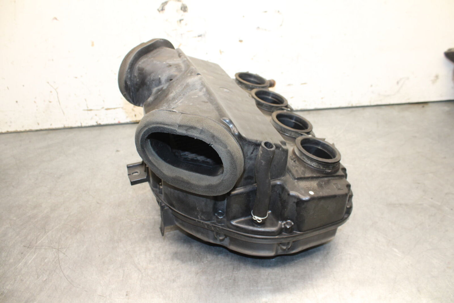 06-07 SUZUKI GSXR 600 AIRBOX AIR INTAKE FILTER BOX/ K&N AIRFILTER BB737