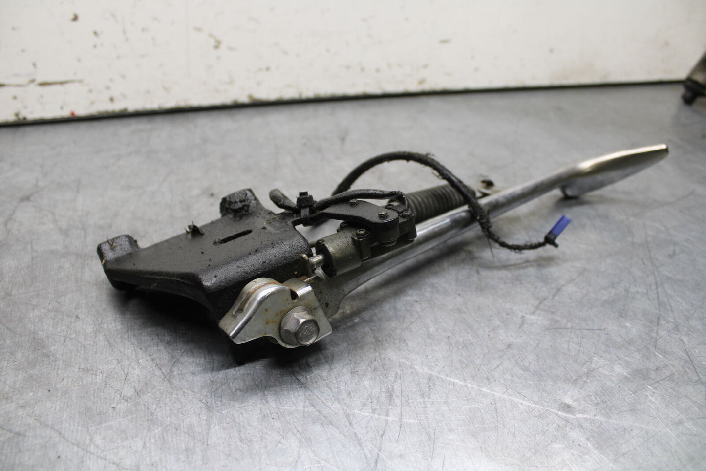99-00 YAMAHA V STAR 1100 KICKSTAND SIDE KICK STAND BB711