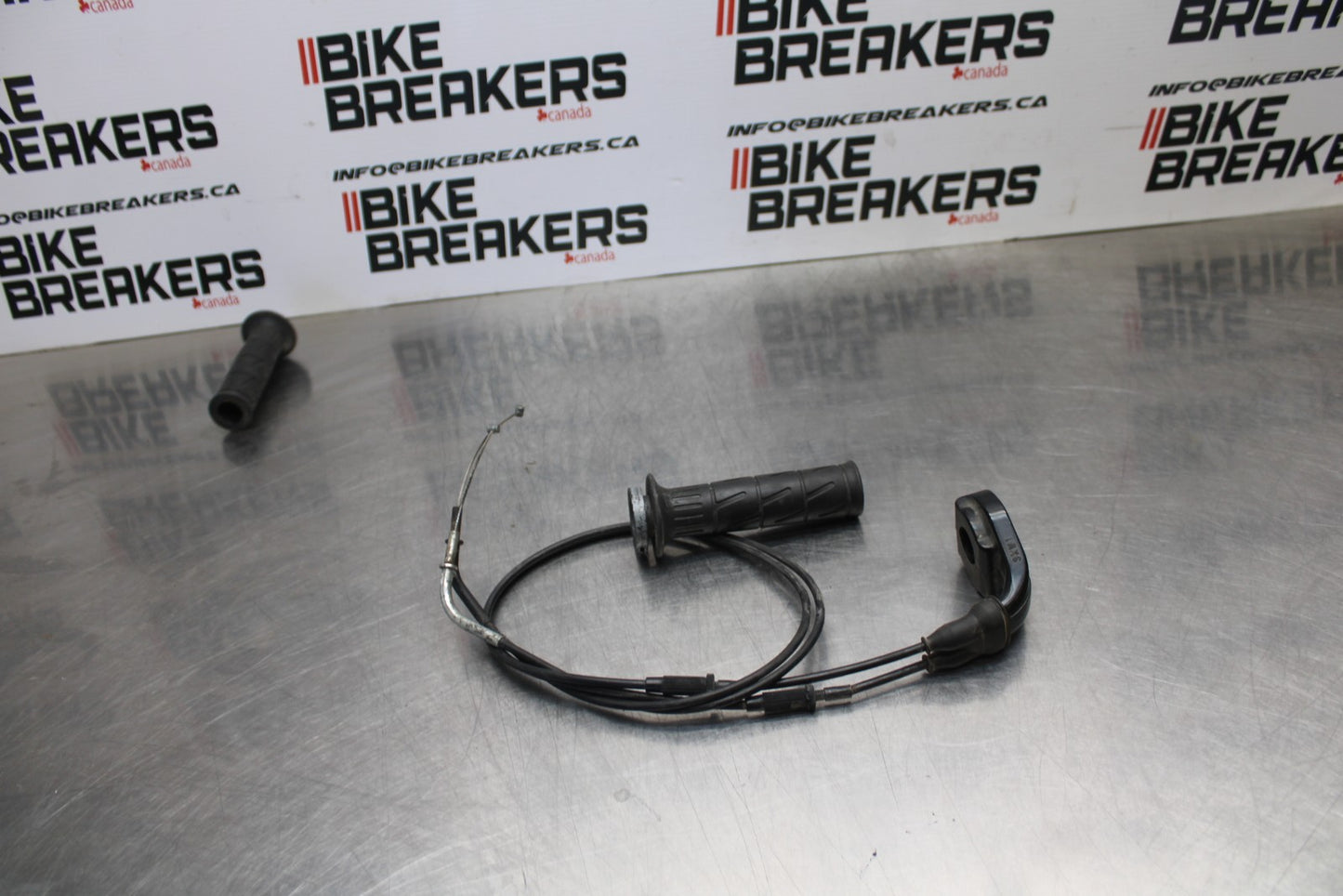 07-08 KAWASAKI NINJA ZX6R THROTTLE CABLE LINE HOUSING GUIDE BB203