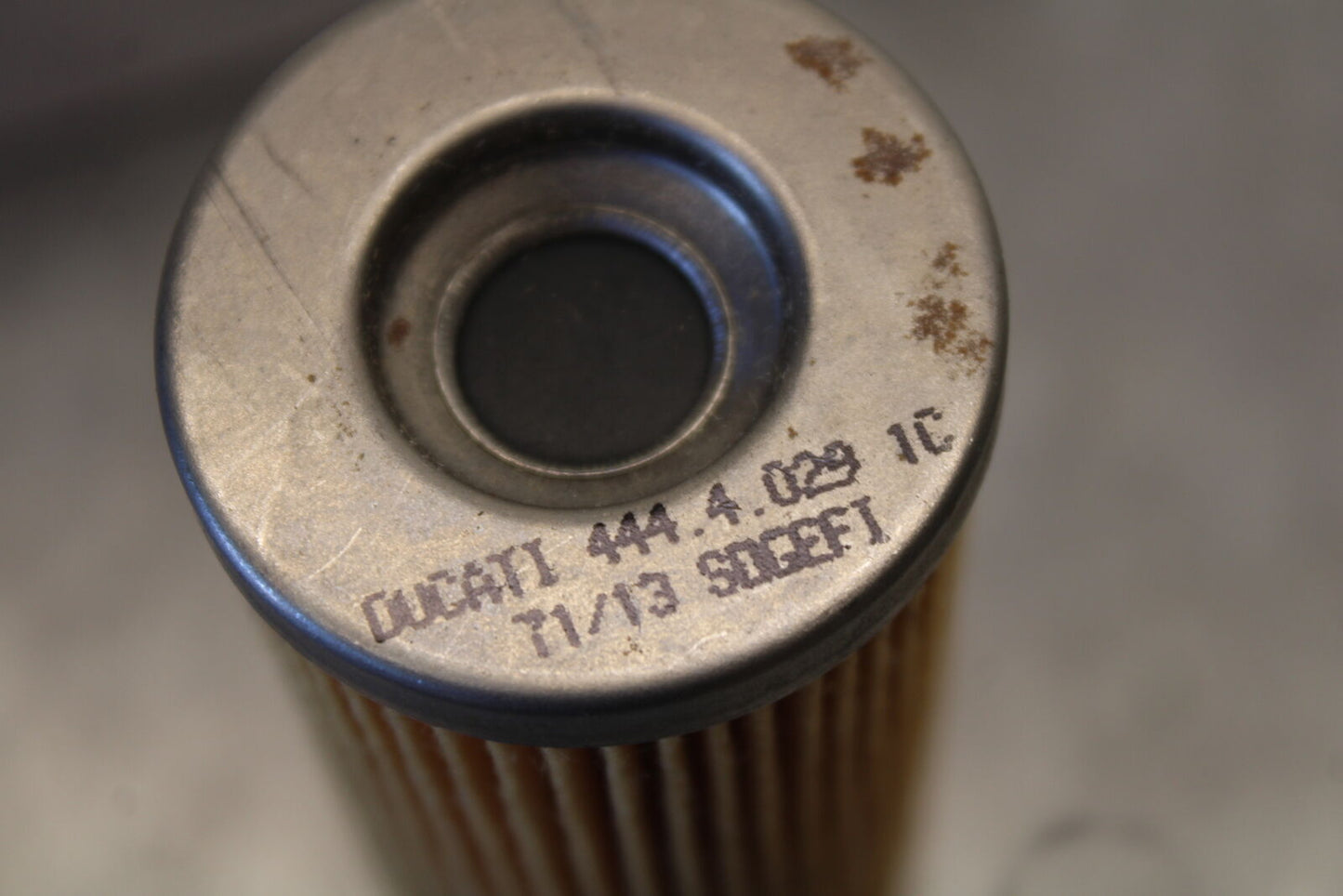 12-15 DUCATI 1199 PANIGALE ENGINE OIL FILTER BB699