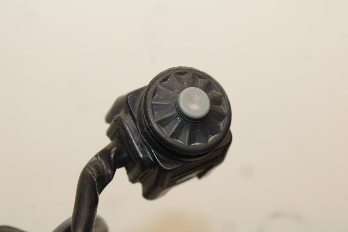 13 KTM 350 SXF ELECTRIC START SWITCH BUTTON BB104