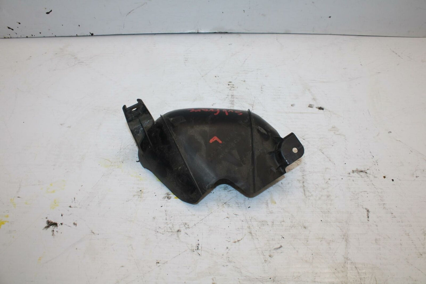 00-07 SUZUKI HAYABUSA LEFT SUB FRAME SIDE COVER COWL PANEL TRIM  BB281