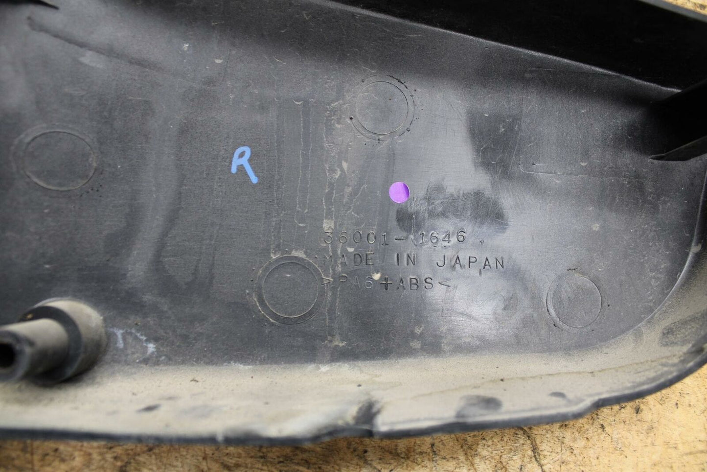 05-08 KAWASAKI VULCAN 1500 VN1500N CLASSIC RIGHT SIDE COVER PANEL COWL BB343