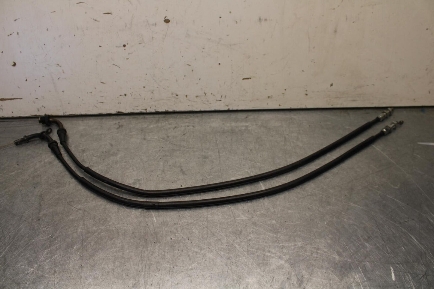 01-03 SUZUKI GSXR600 THROTTLE CABLES LINES BB639