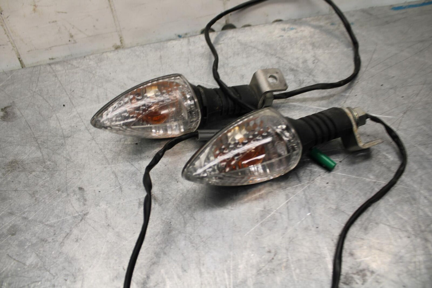 18 KTM RC 390 REAR LEFT RIGHT TURN SIGNALS LIGHT INDICATORS BB442