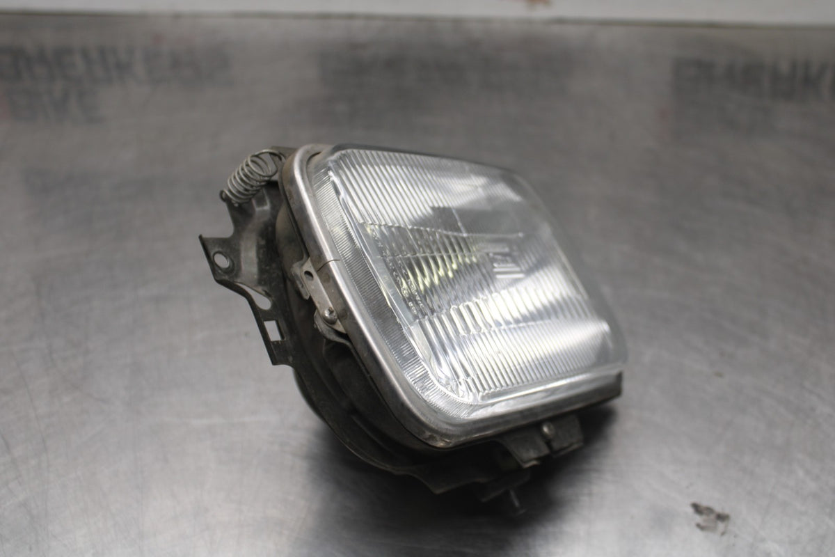 84 HONDA INTERCEPTOR 1000 VF1000F FRONT HEADLIGHT HEAD LIGHT LAMP BB878