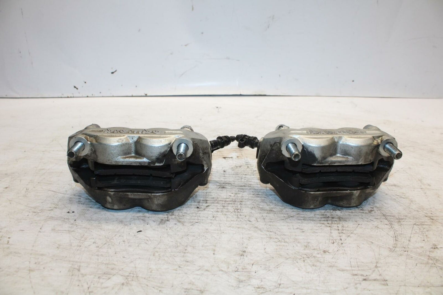 12 DUCATI MONSTER 796 BREMBO FRONT BRAKE CALIPER SET PAIR CALIPERS BB276