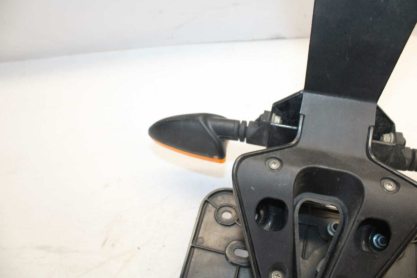 10-11 APRILIA RSV4 REAR BACK FENDER MUD GUARD BB268