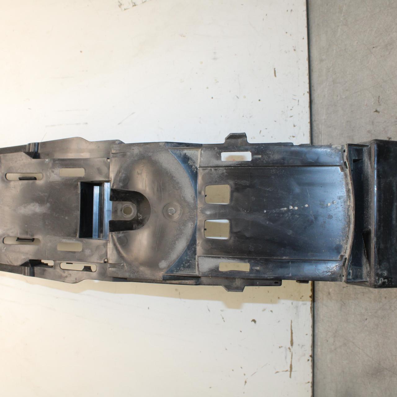 06-07 SUZUKI GSXR750 REAR BACK TAIL UNDERTAIL BATTERY TRAY PLASTIC BB645