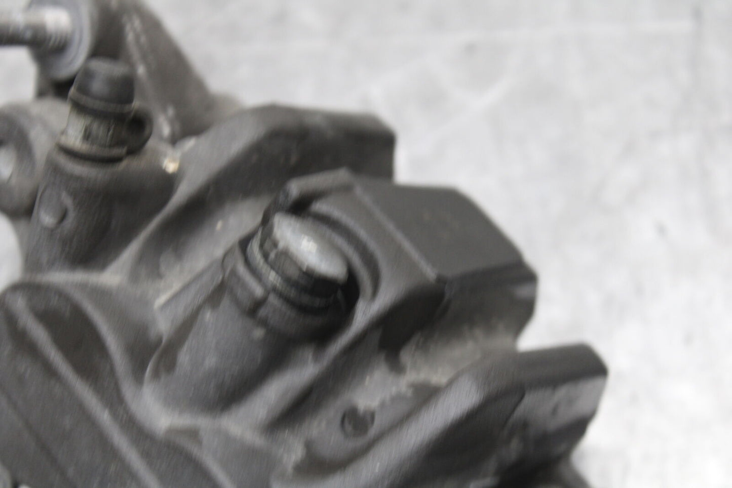 14-16 TRIUMPH AMERICA LT LEFT FRONT BRAKE CALIPER BB720