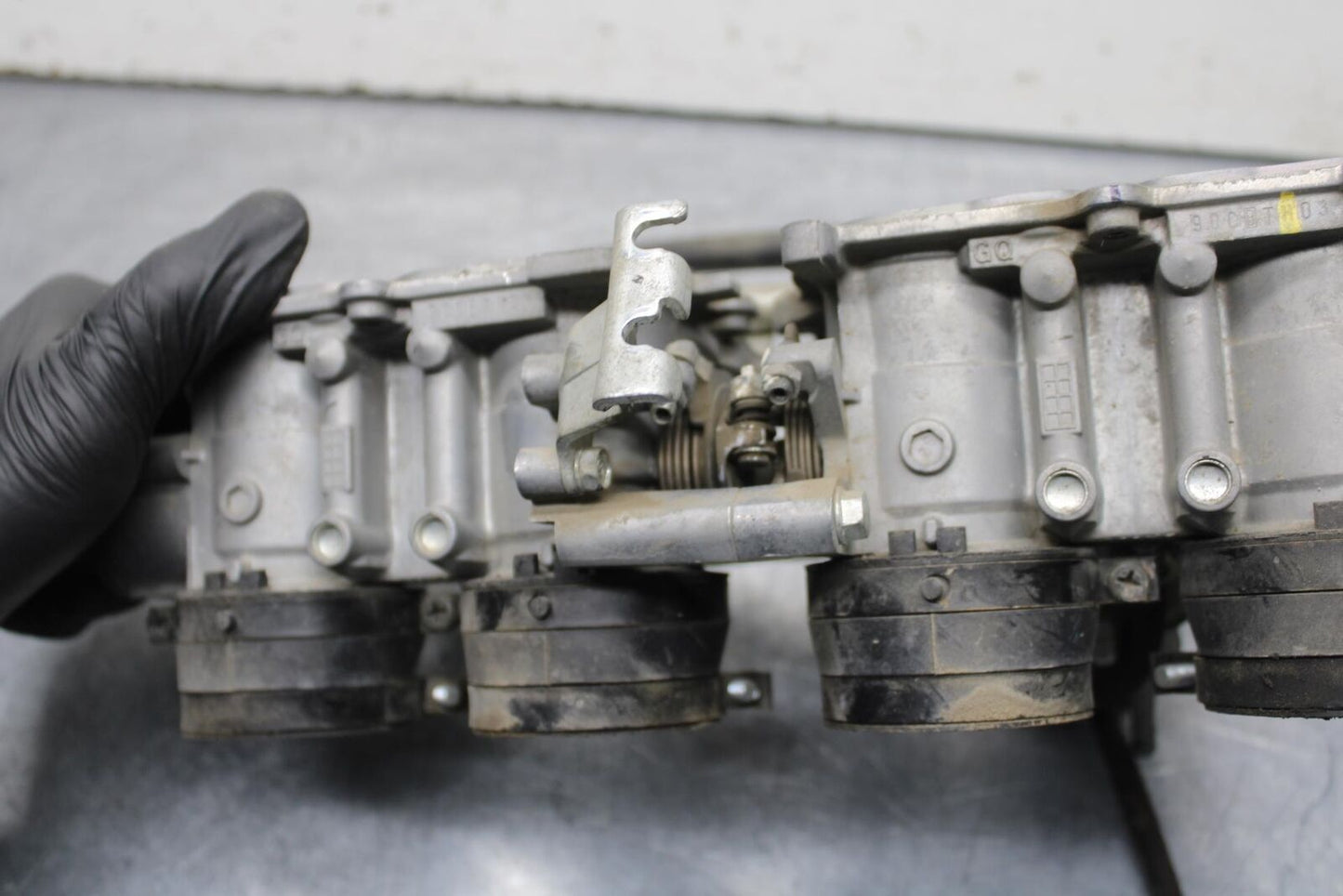 01-06 HONDA CBR600F4I MAIN FUEL INJECTORS / THROTTLE BODIES 16400-MBW-A12 BB626