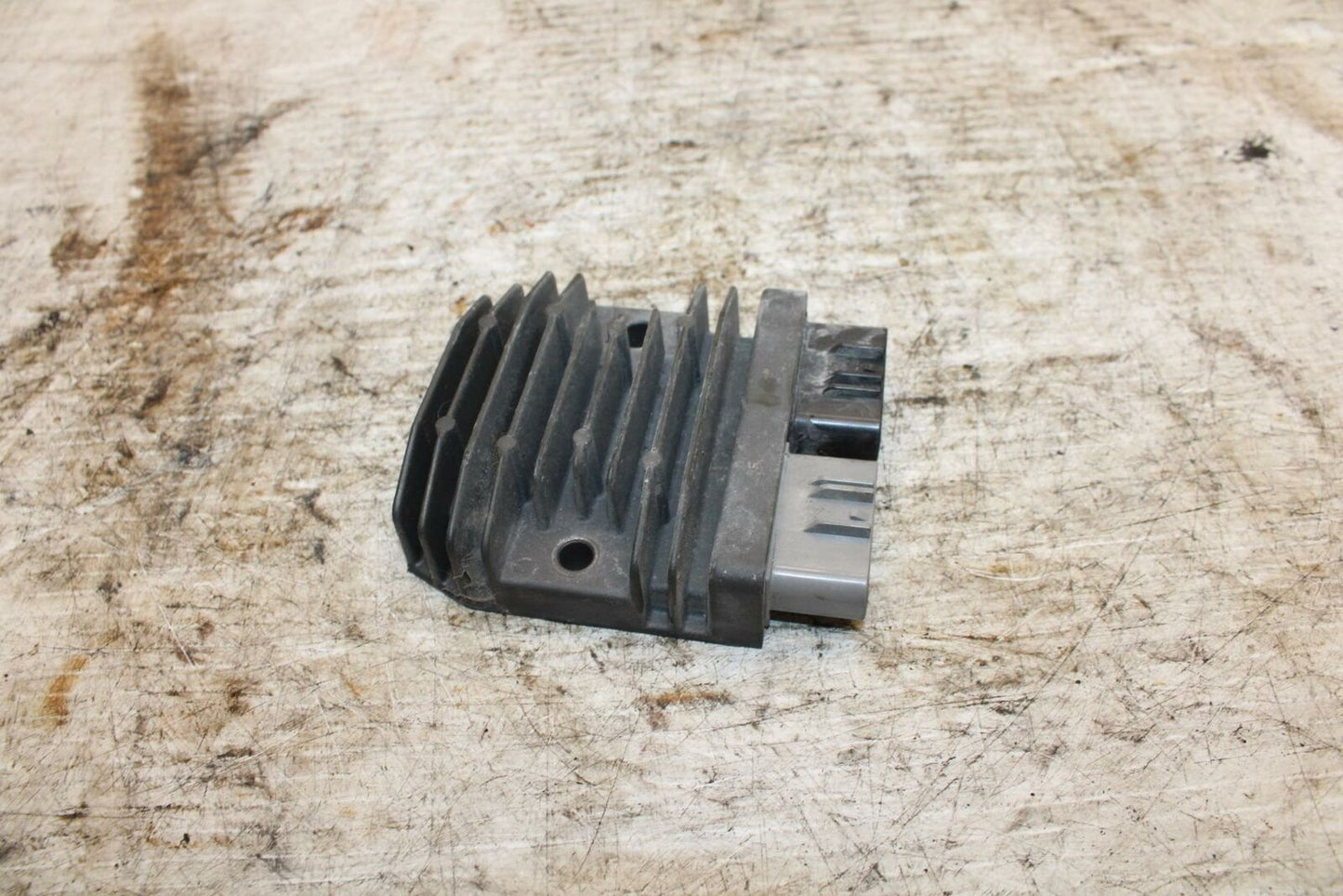 17-19 YAMAHA FZ09 RECTIFIER VOLTAGE REGULATOR BB310