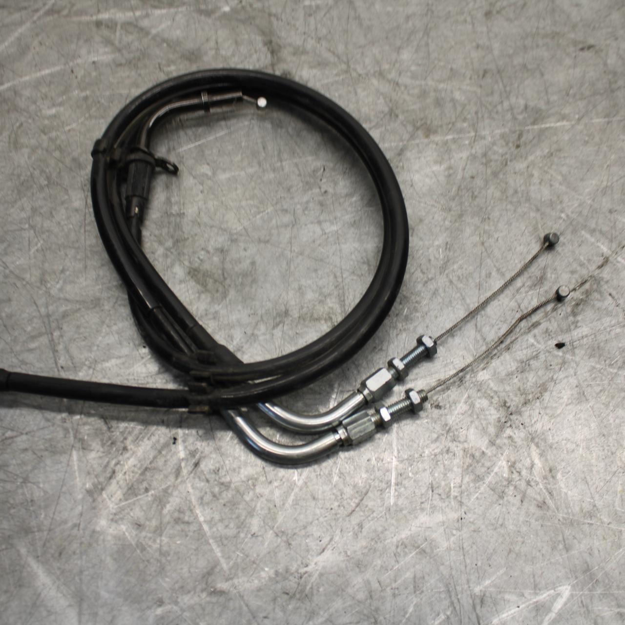 1993 Suzuki GSXR1100W THROTTLE CABLES LINES BB46