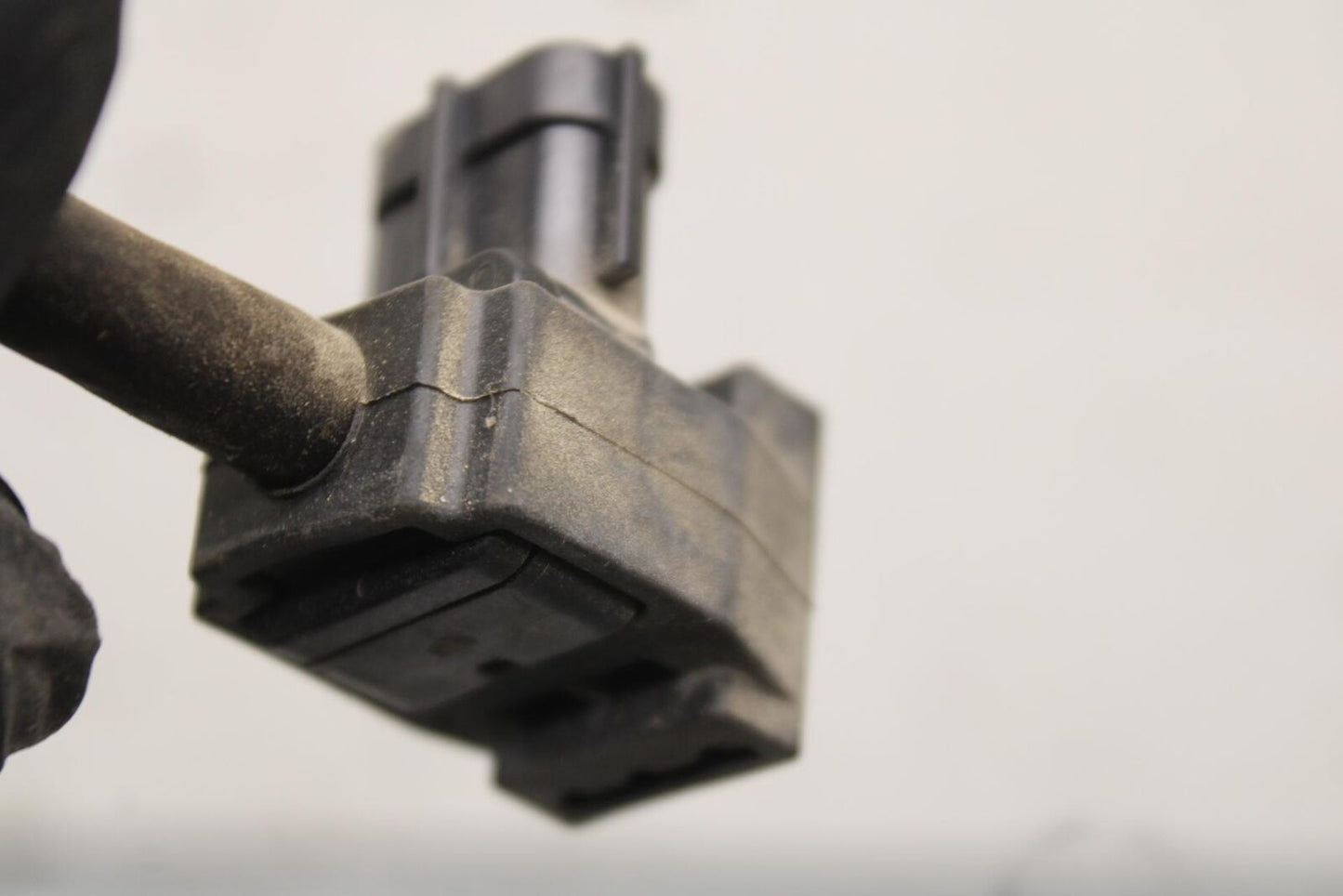 16-18 KTM 690 DUKE MAP MASS AIR FLOW PRESSURE SENSOR BB631