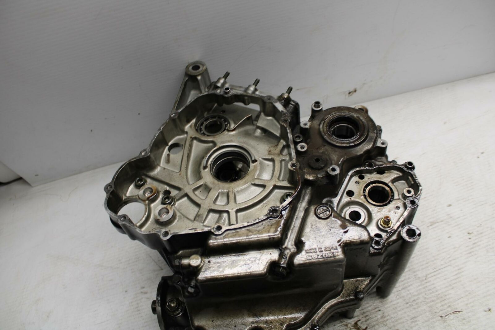 03-05 SUZUKI SV1000 ENGINE MOTOR CRANKCASE CRANK CASES BLOCK BB296