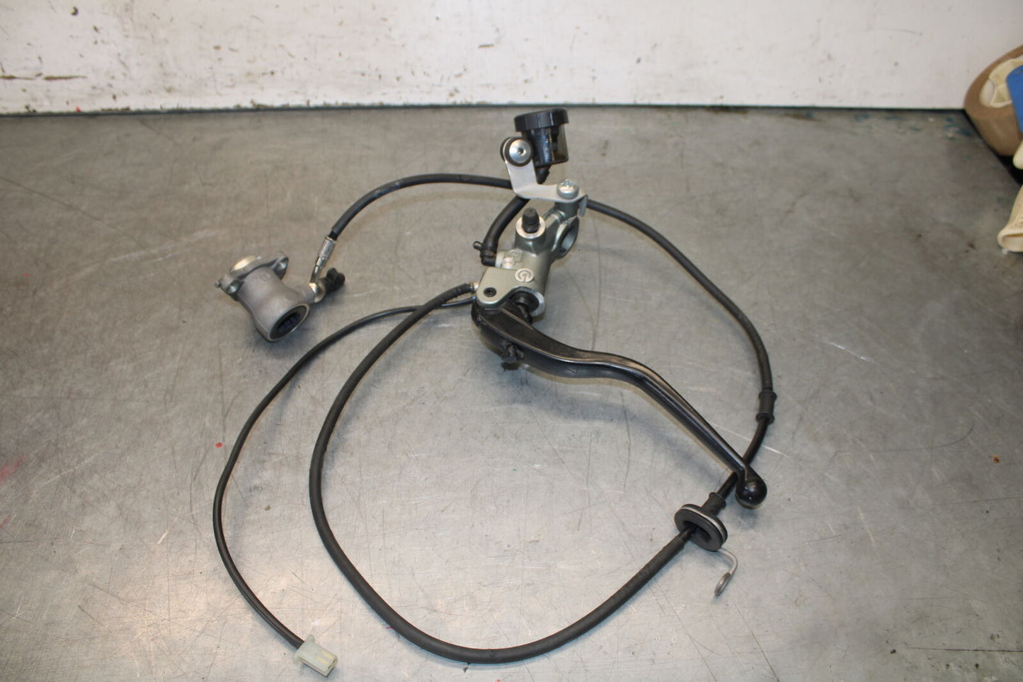 12-13 DUCATI STREETFIGHTER 848 HYDRAULIC CLUTCH MASTER CYLINDER w/ LEVER BB705