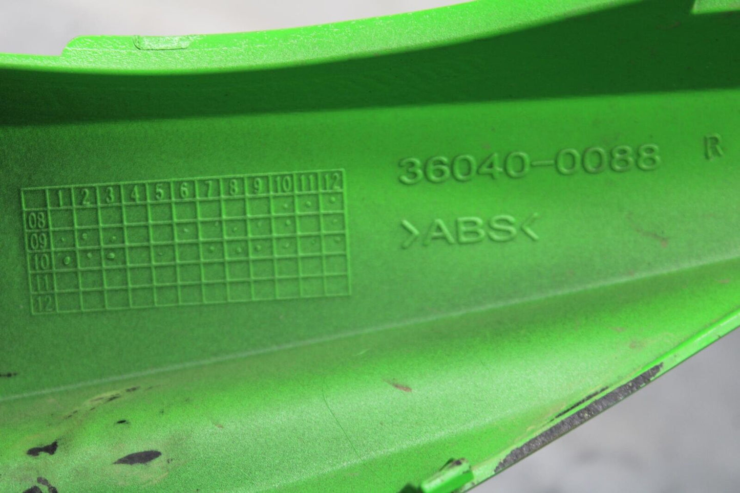 2011 Kawasaki Ninja ZX6R ZX600R RIGHT REAR BACK TAIL FAIRING COWL SHROUD BB587