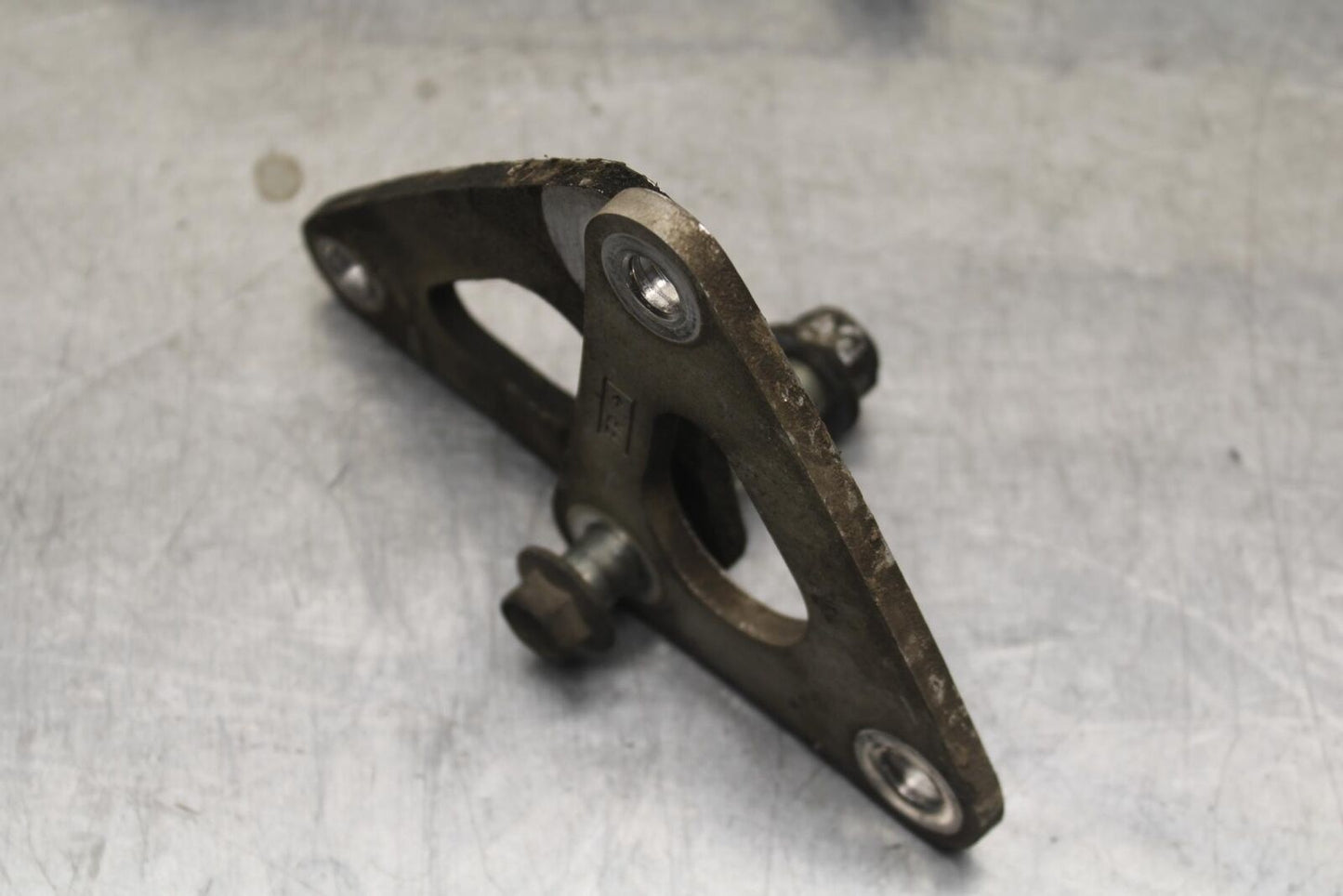 2011 Suzuki GSXR600 REAR DOGBONE SHOCK LINKAGE LINK BB605