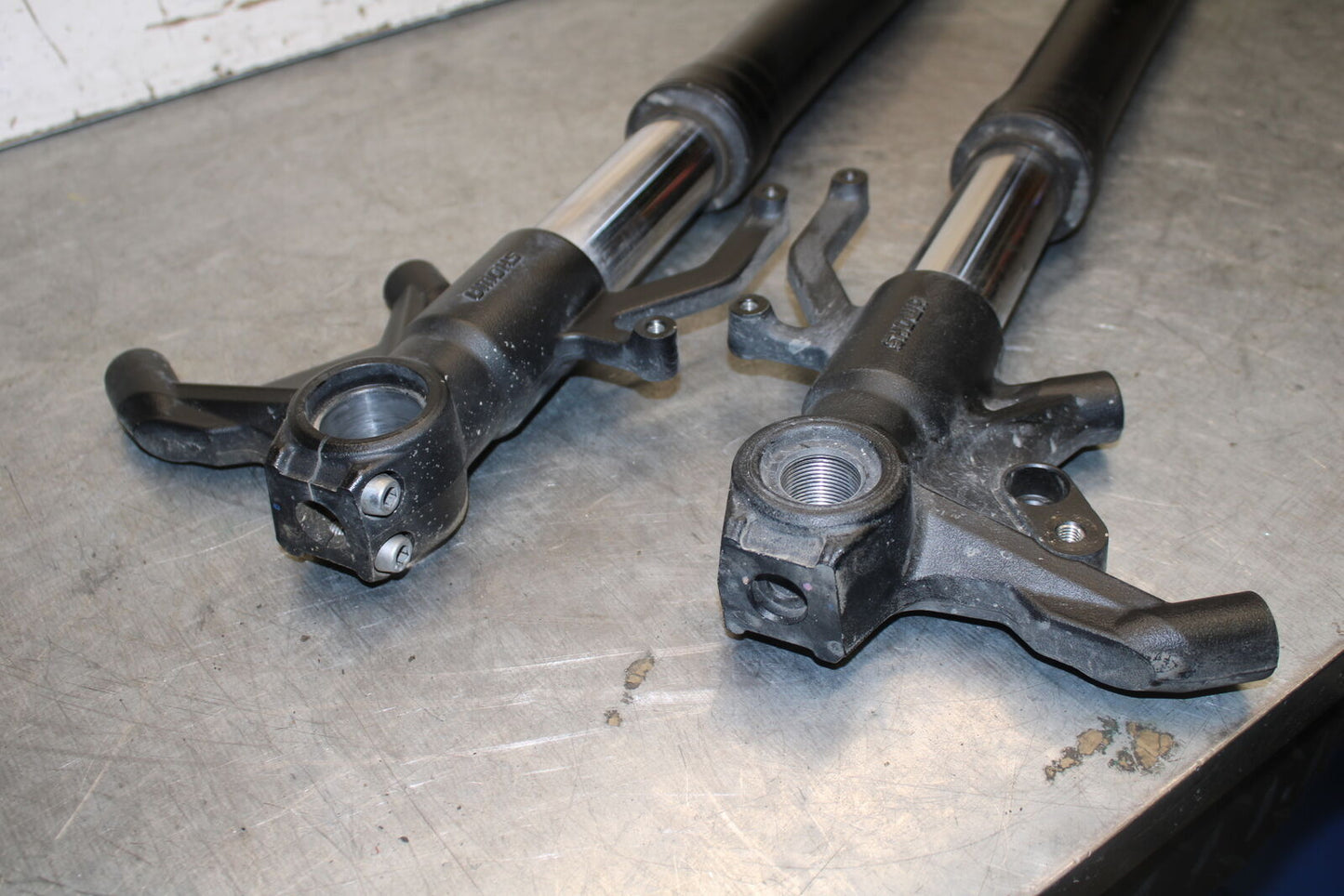 19-23 KAWASAKI NINJA ZX6R FRONT FORKS SUSPENSION SET PAIR 44071-1343-48M BB701