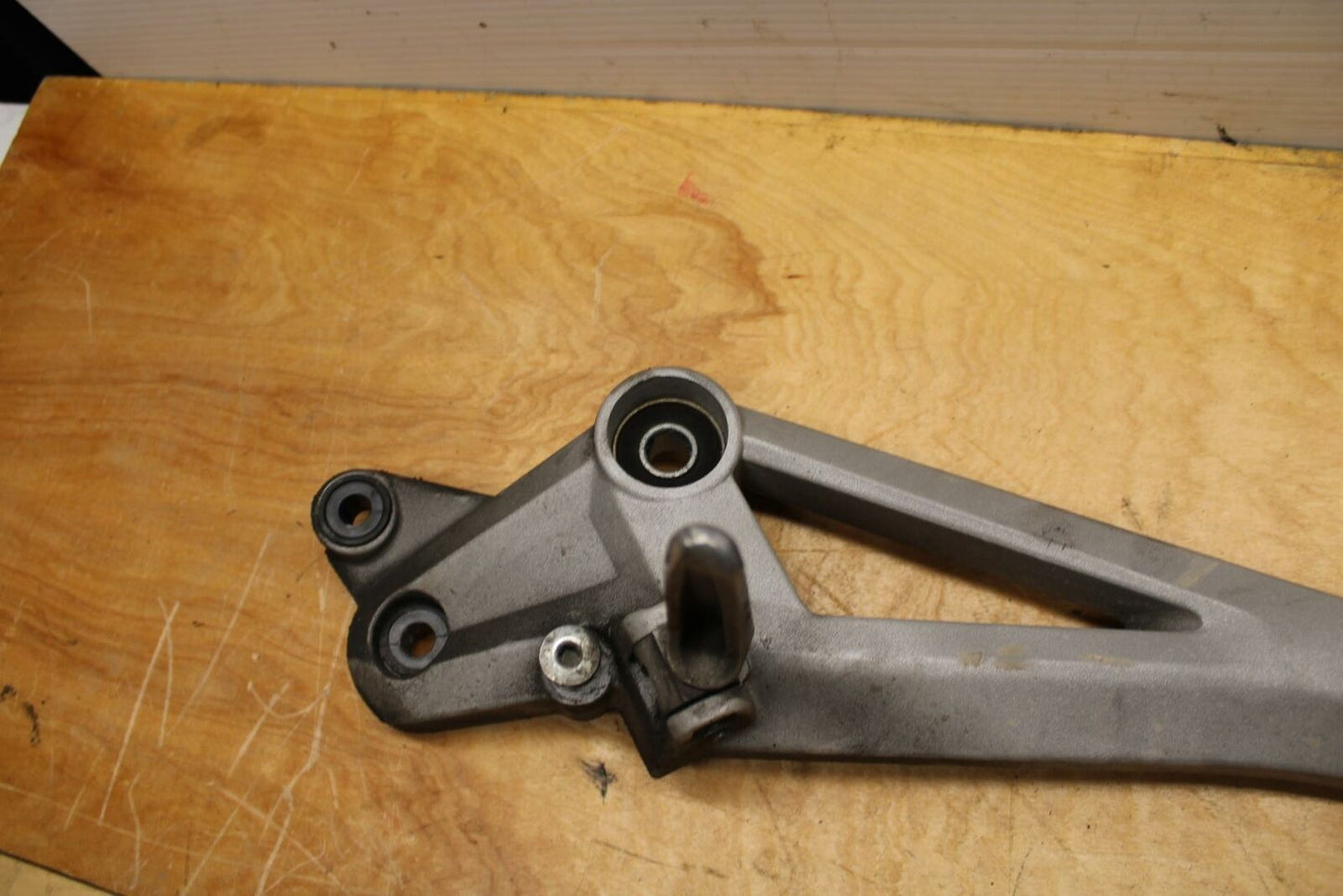 08-14 DUCATI MONSTER 696 LEFT REARSET REAR SET DRIVER FOOT PEG REST STOP BB324