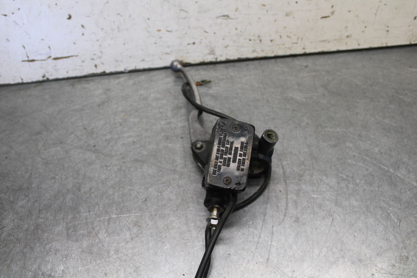 85-86 SUZUKI MADURA 1200 FRONT BRAKE MASTER CYLINDER BB691