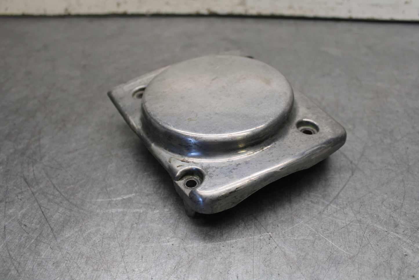 85-86 SUZUKI MADURA 1200 ENGINE SPROCKET COVER BB691
