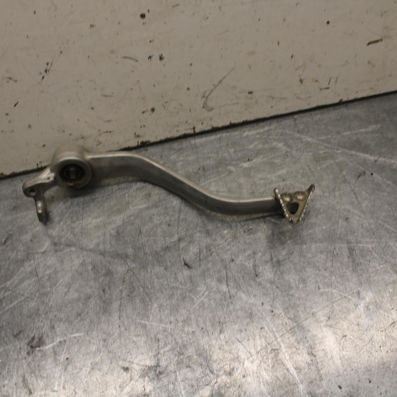 16-18 KTM 690 DUKE RIGHT REARSET BRAKE FOOT PEDAL BB631