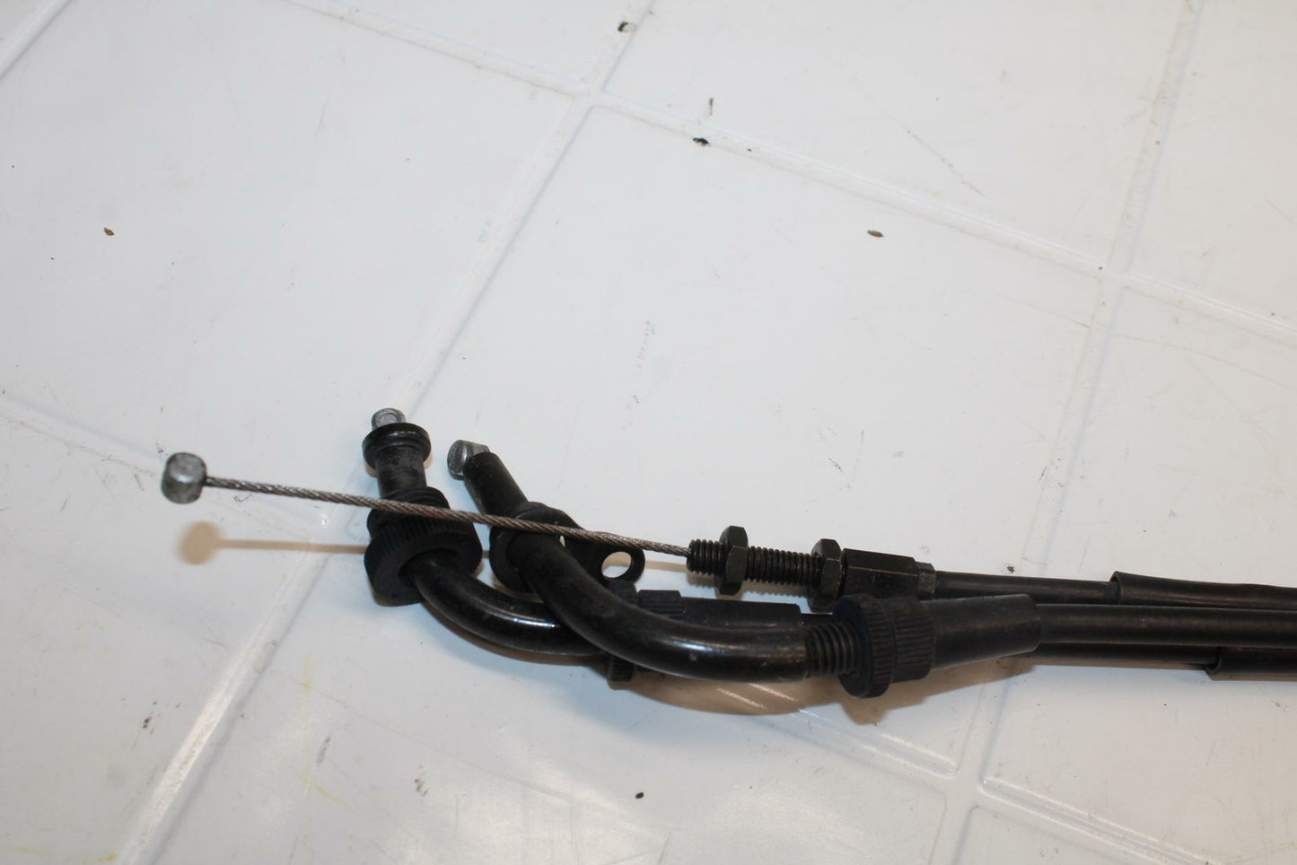 01 SUZUKI GSXR1000 THROTTLE CABLES LINES CHOKE BB10