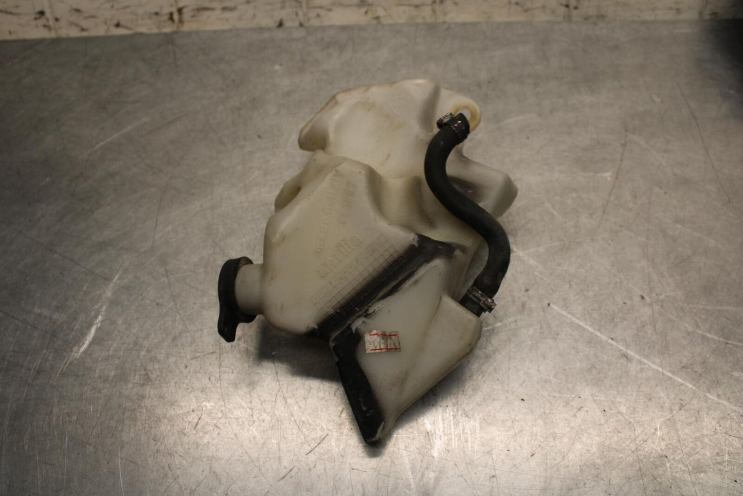 2008 Aprilia Shiver 750 SL750 COOLANT WATER TANK RESERVOIR BOTTLE BB551