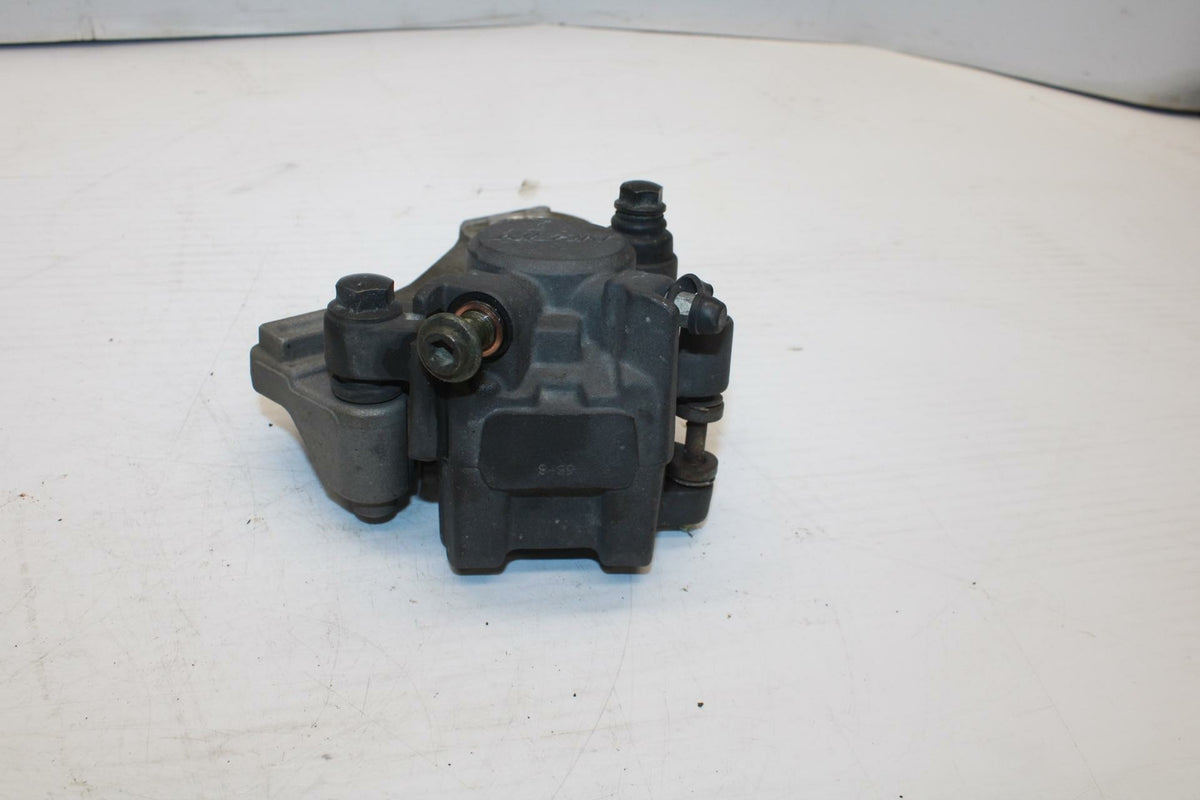 06 YAMAHA YZF R1 REAR BACK BRAKE CALIPER W MOUNT BRACKET BB282