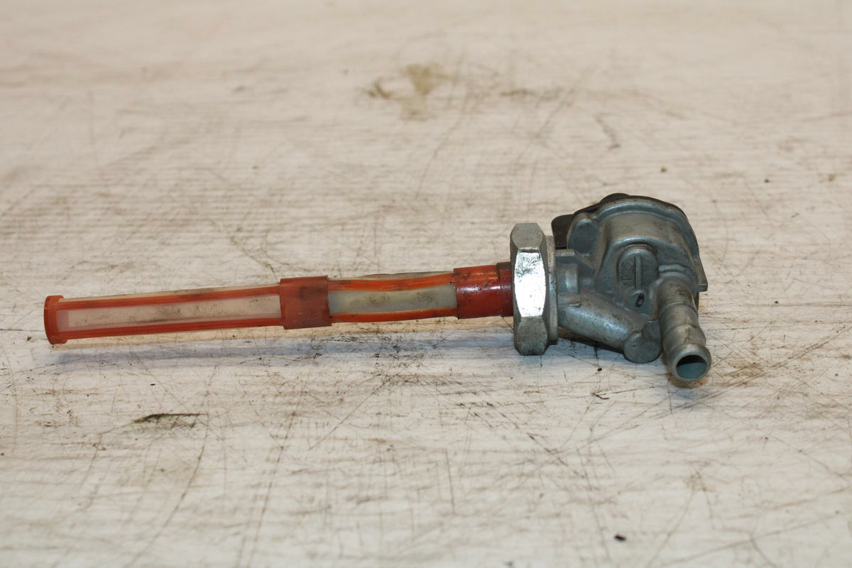 03-08 HONDA VTX1300C GAS TANK FUEL PETCOCK BB287