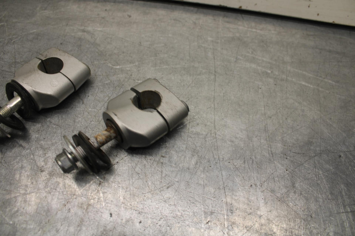 07-12 SUZUKI BANDIT GSF 650 F GSX650F/ HANDLEBAR RISERS BB90