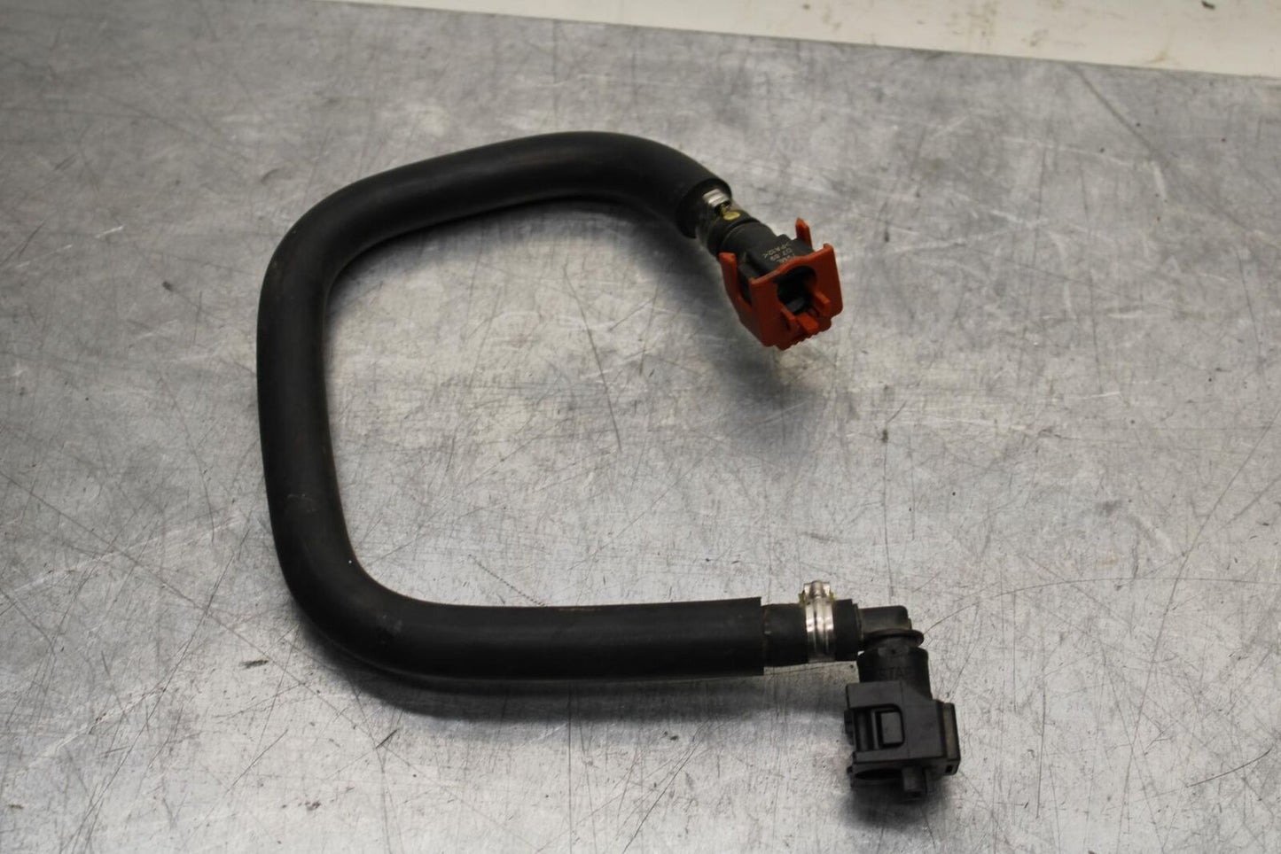 19-21 YAMAHA YZF R3 FUEL HOSE GAS LINE TUBE PIPE BB588