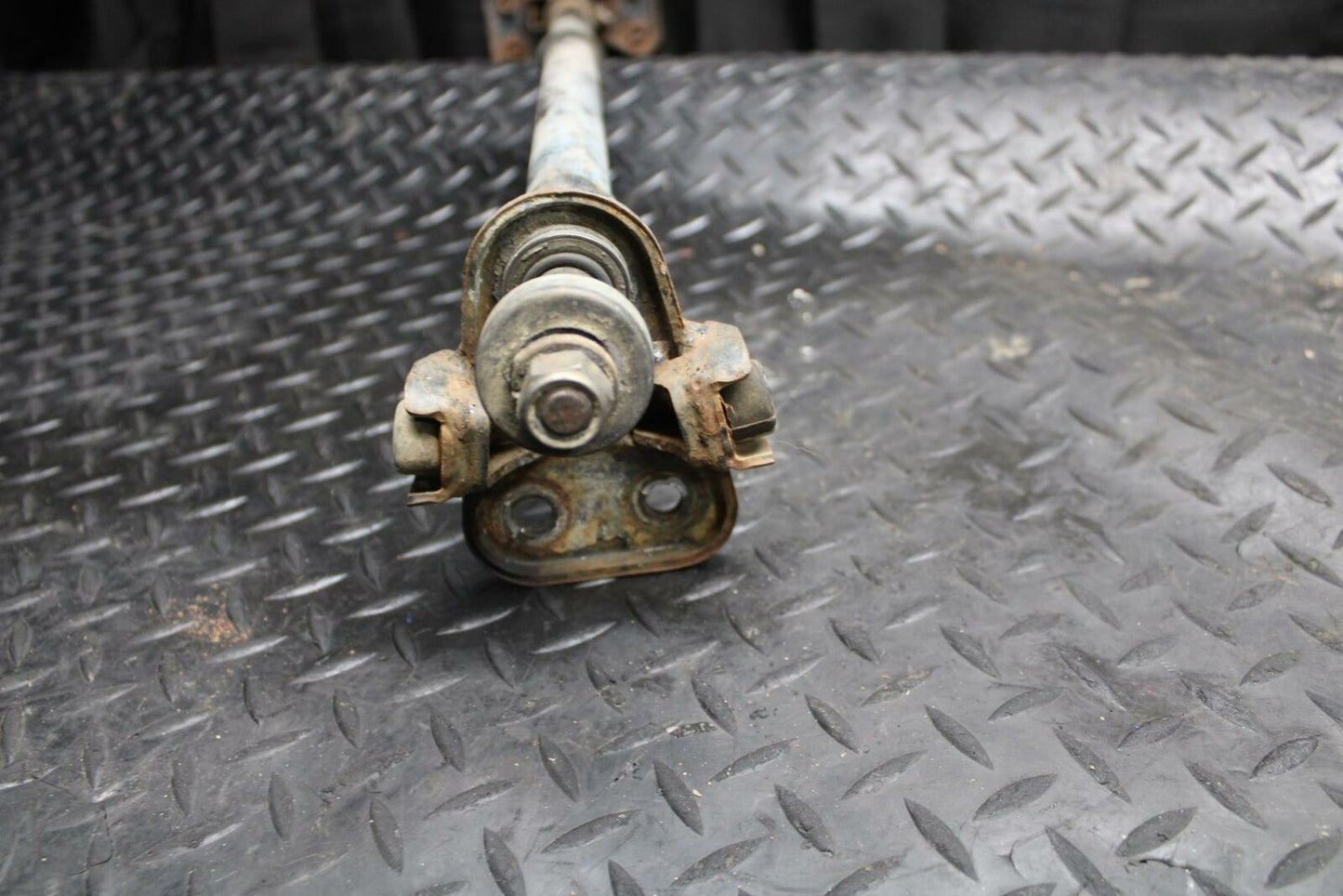 85-86 SUZUKI QUADRACER 250 STEERING COLUMN BB210