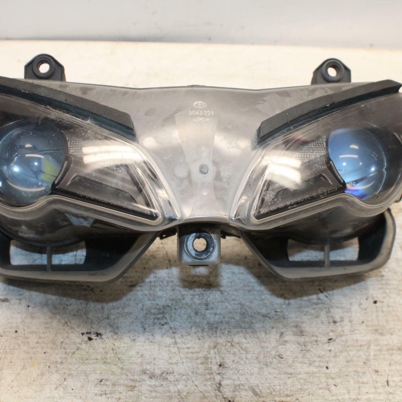 08-10 DUCATI 848 FRONT HEADLIGHT HEAD LIGHT LAMP BB369