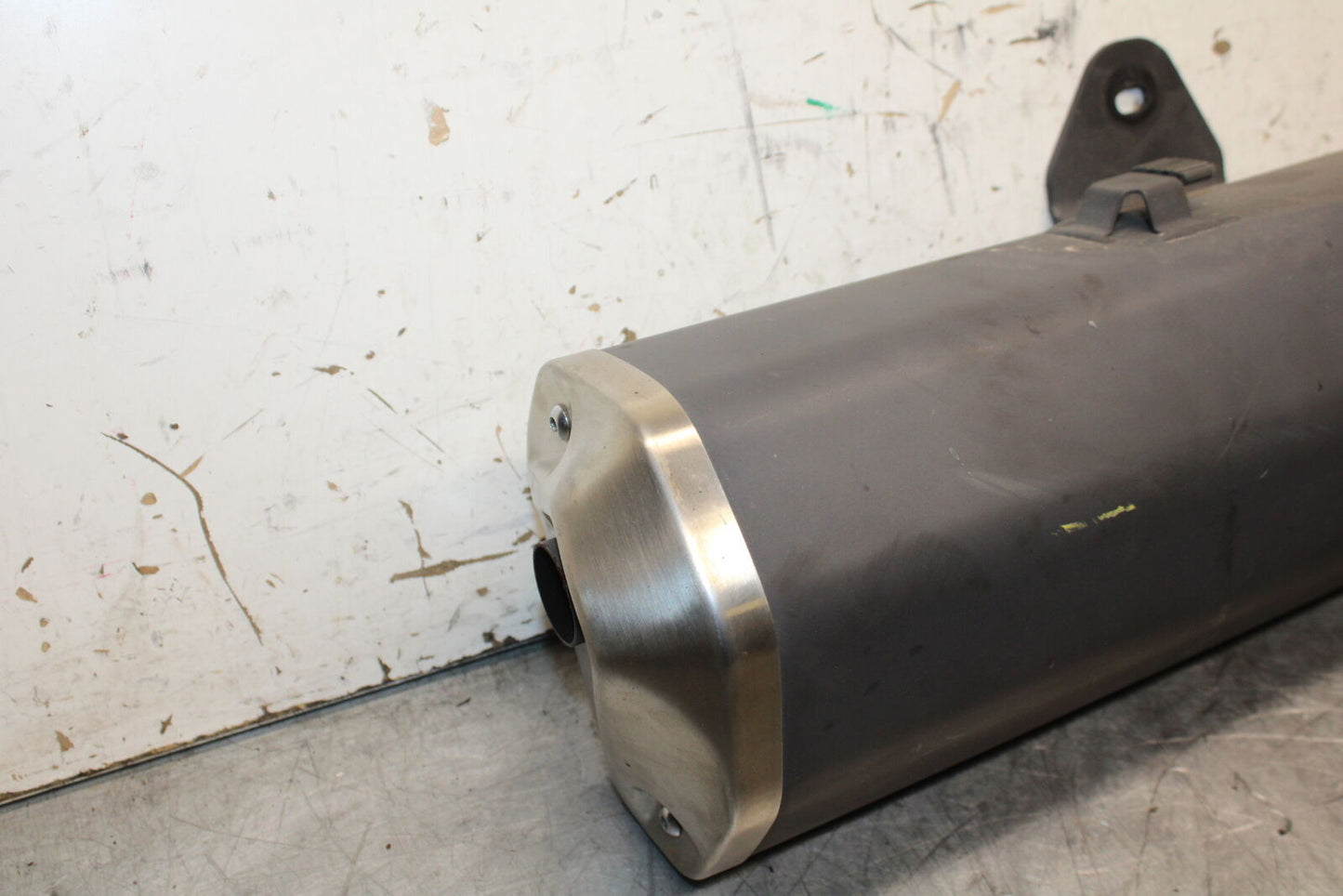 19-22 KAWASAKI Z400 EXHAUST PIPE MUFFLER SLIP ON CAN SILENCER BB738