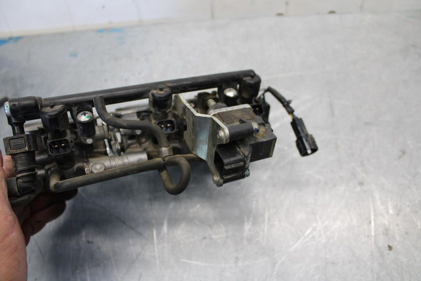 2006 Triumph Daytona 675 Triple MAIN FUEL INJECTORS / THROTTLE BODIES BB434