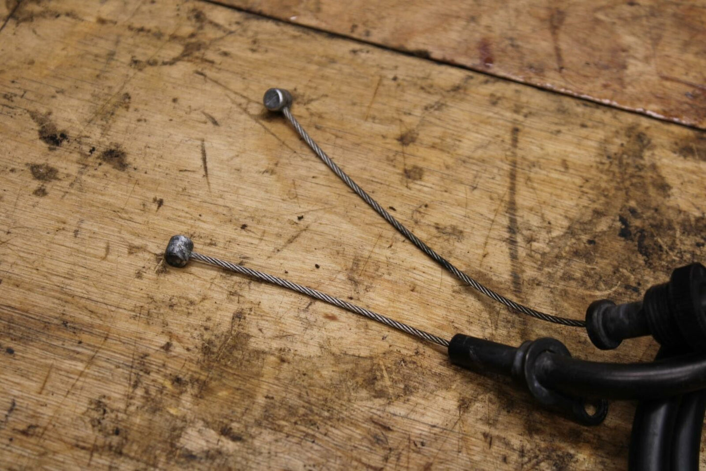 01-03 SUZUKI GSXR600 THROTTLE CABLES LINES BB336