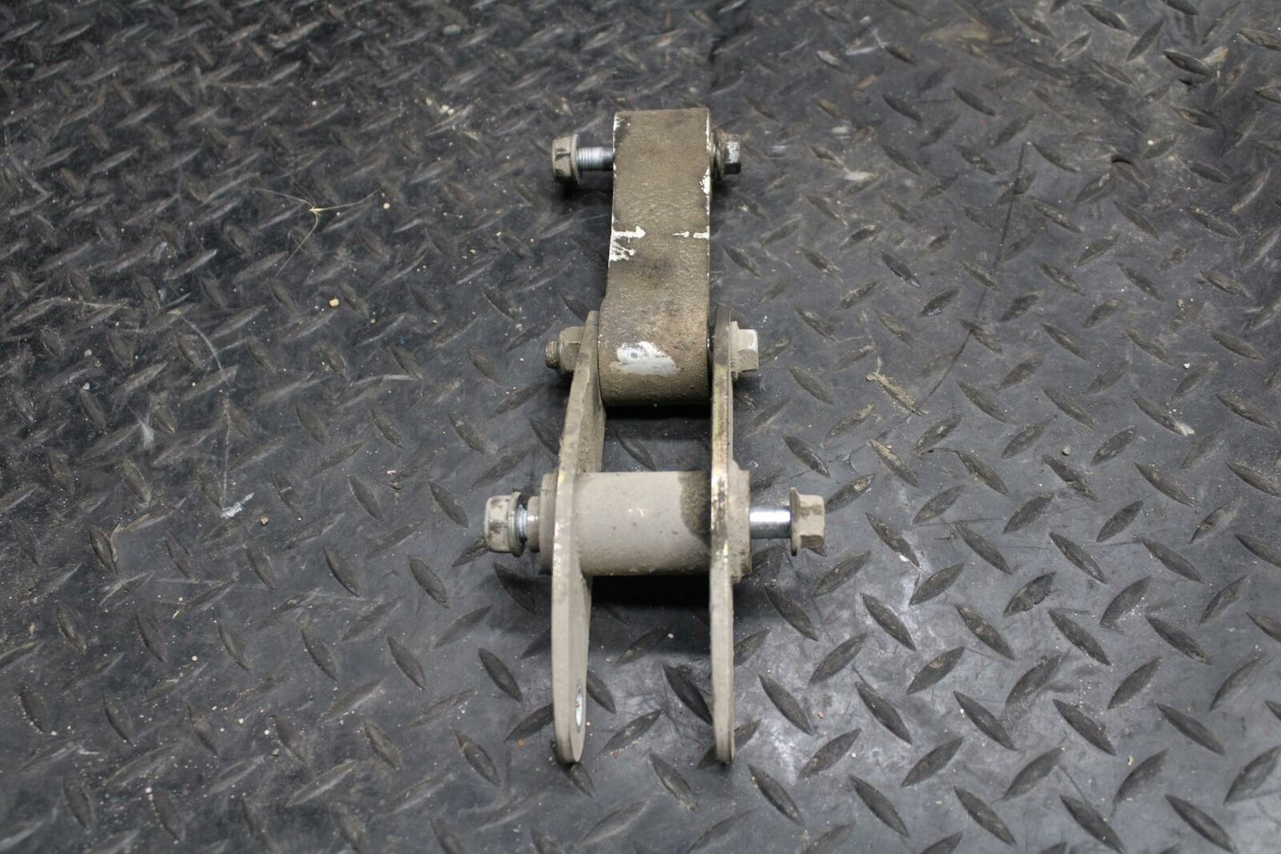98 HONDA CBR600F3 REAR DOGBONE SHOCK LINKAGE LINK BB201