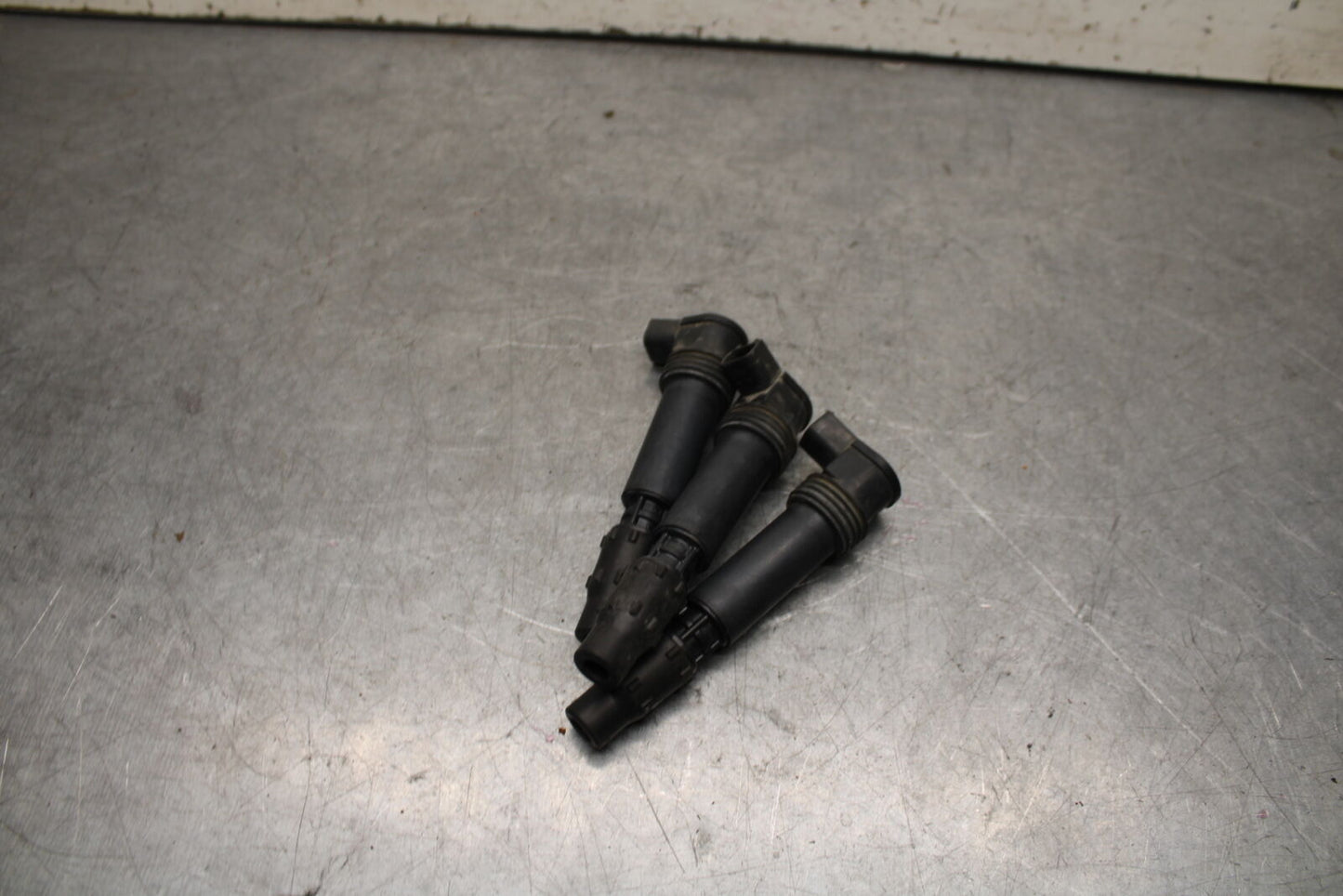 09-11 TRIUMPH DAYTONA 675 IGNITION COILS COIL SPARK PLUG CAPS BB652