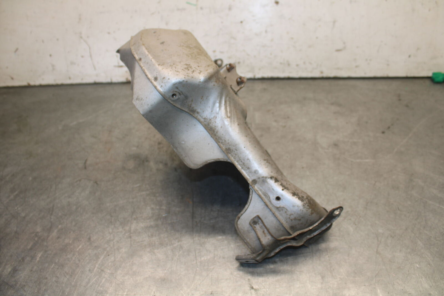 93-00 HONDA GOLDWING 1500 GL1500SE EXHAUST COLLECTOR CHAMBER GUARD BB700