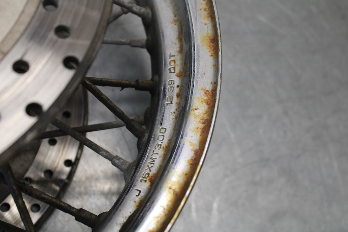 99-00 YAMAHA V STAR 1100 FRONT WHEEL FRONT RIM BB711