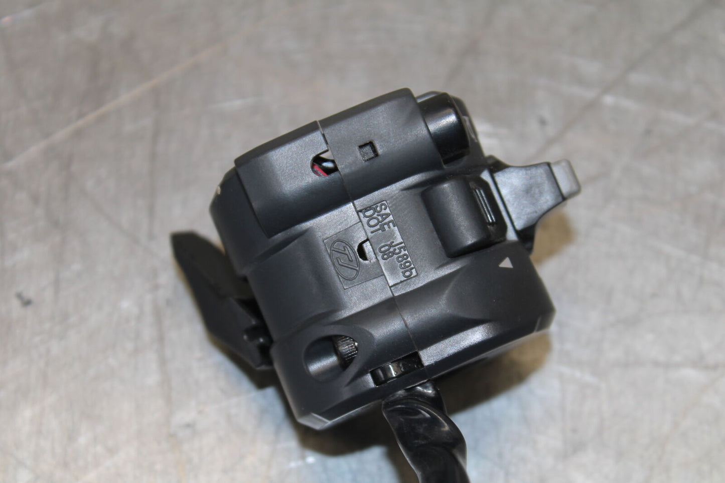 12-13 DUCATI STREETFIGHTER 848 LEFT CLIP ON HANDLE HORN SIGNALS SWITCH BB705