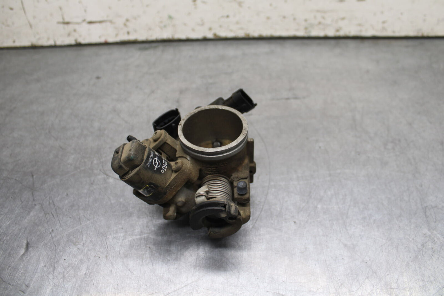 13-16 KTM 390 DUKE MAIN FUEL INJECTORS / THROTTLE BODIES BB748
