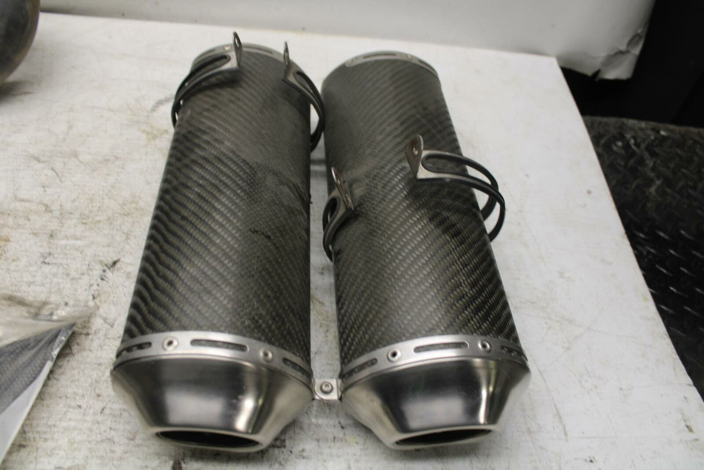 08-10 DUCATI 848 FULL EXHAUST SYSTEM HEADERS PIPE MUFFLER BB369