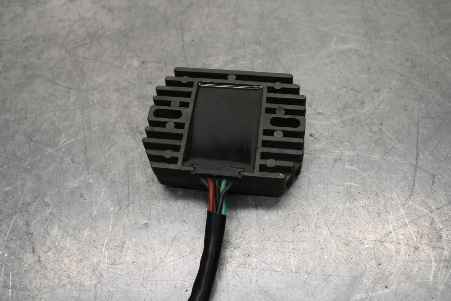 01-03 SUZUKI GSXR600 RECTIFIER VOLTAGE REGULATOR 32800-33E21 32800-47H00 BB633