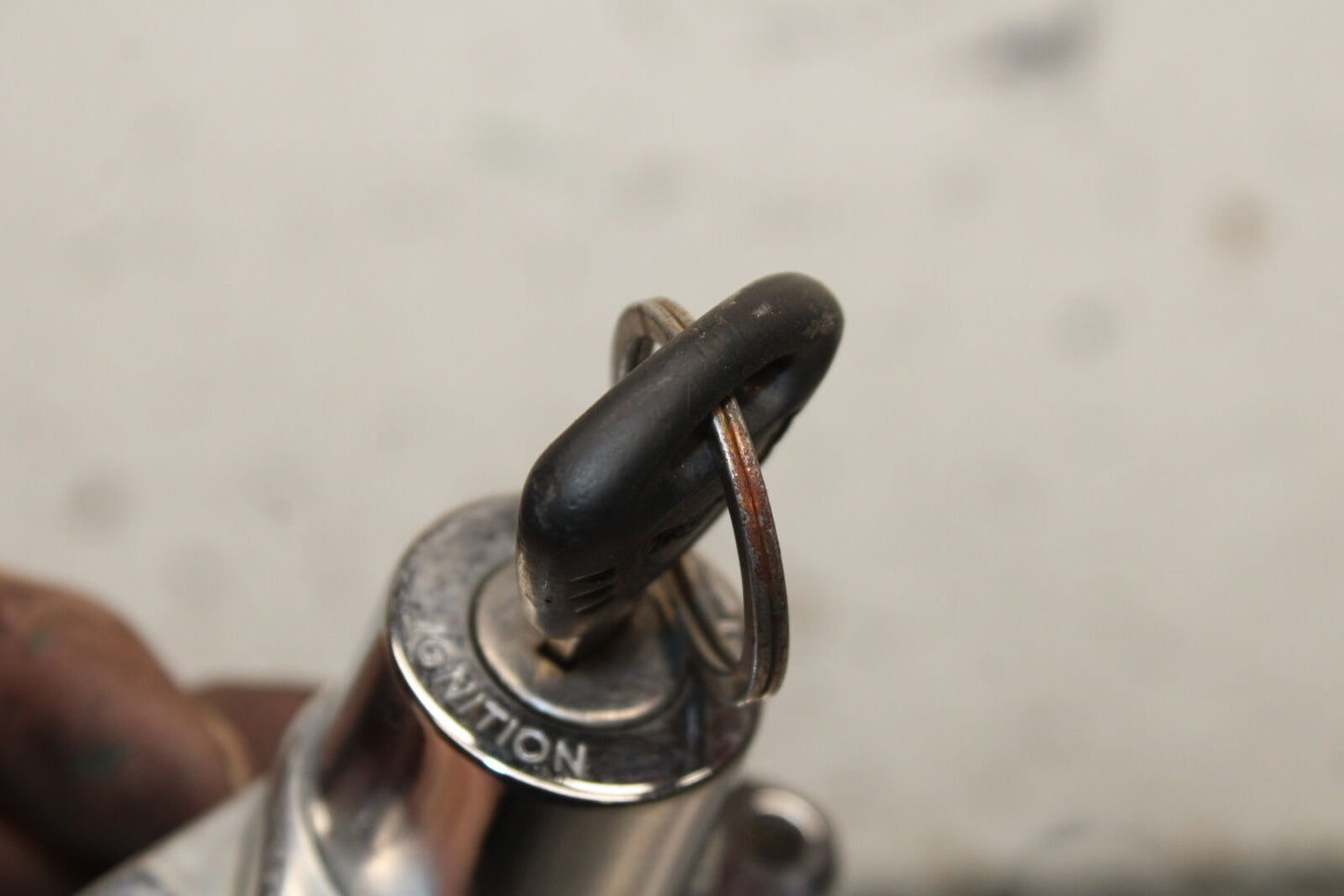 14-16 TRIUMPH AMERICA LT IGNITION LOCK W/ KEY BB720
