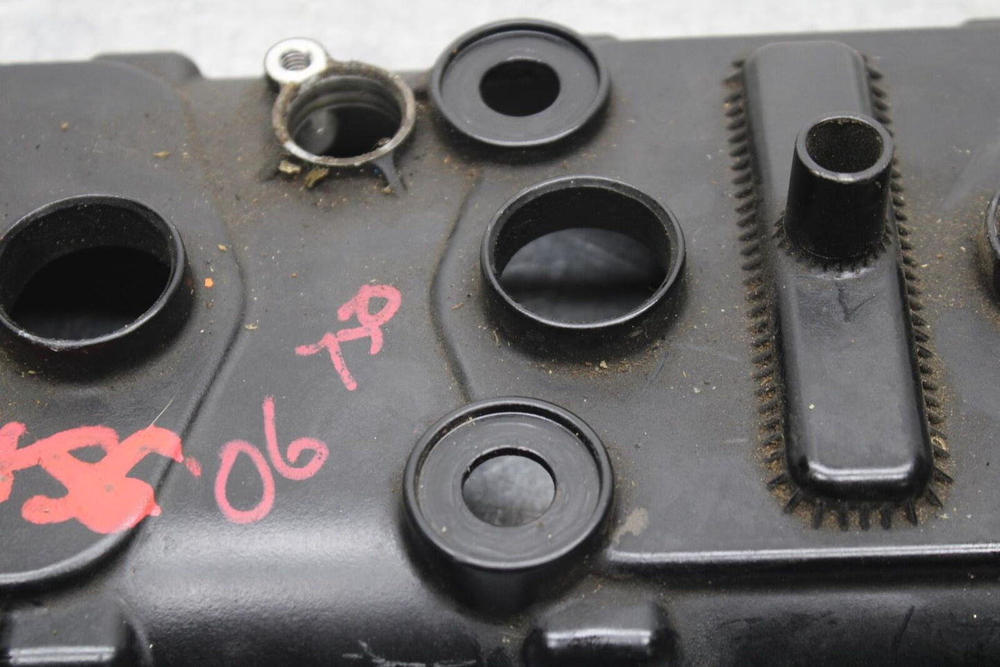 06-07 SUZUKI GSXR 600 750 ENGINE TOP END CYLINDER HEAD COVER BB98