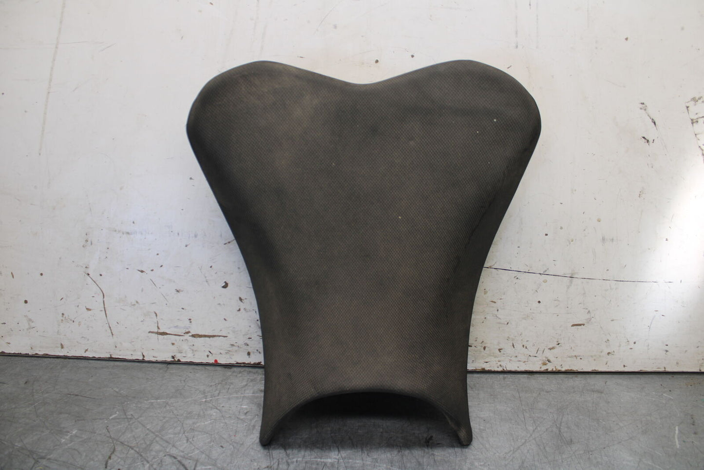 19-22 KAWASAKI Z400 FRONT DRIVERS SEAT PAD SADDLE PILLION BB708